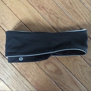 Lululemon winter headband ❄️